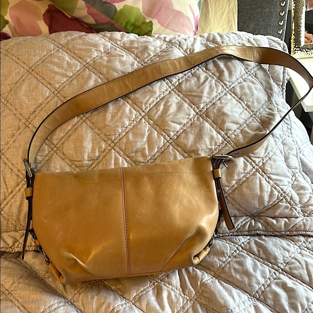 Vintage F15065 Coach 2 way Leather Bag